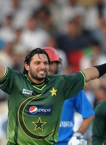 Afridi spins out Afghanistan