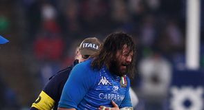 Italy lose Castrogiovanni