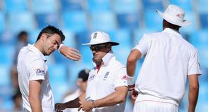 3rd Test, Day 3: Pak v Eng