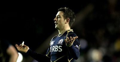 Laidlaw at fly-half for Scotland