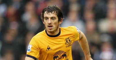 Signings please Baines