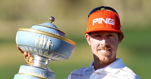 A triumphant Hunter Mahan