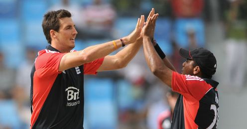 Steven Finn England celebrating a wicket against Pakistan in the third one-dayer Dubai