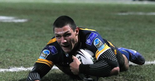Ryan Hall Leeds Rhinos scoring a try against Manly Sea Eagles 2012 World Club Challenge