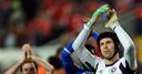 Cech signs new Chelsea deal