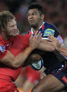 Kurtley Beale taking contact for the Rebels Kurtley Beale taking contact for the Rebels