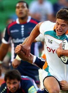 Piet van Zyl on a run for Cheetahs Piet van Zyl on a run for Cheetahs