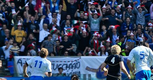 Giovanbattista Venditti scoring for Italy against Scotland Giovanbattista Venditti scoring for Italy against Scotland