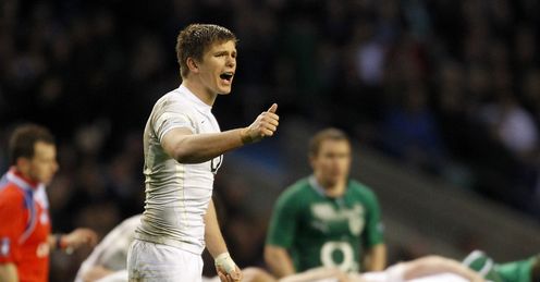 Owen Farrell behind England scrum Owen Farrell behind England scrum