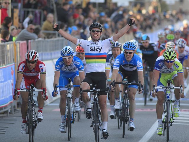 Cavendish: Looking to win Milan-Sanremo in the rainbow jersey