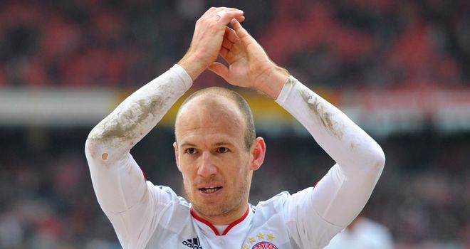 Penalty woe embarrasses Robben