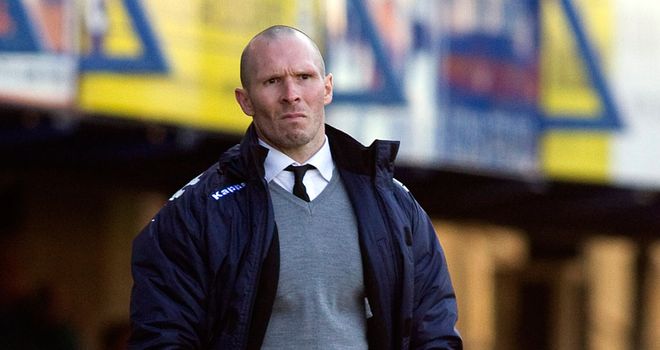 Appleton - Pressure on City