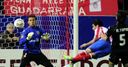 Atletico close on final