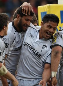 Steve Mafi Manu Tuilagi Leicester celebrate Steve Mafi Manu Tuilagi Leicester celebrate