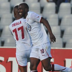 Bhele: Showing the youngsters how it's done