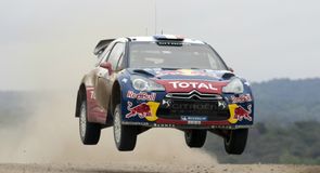 Loeb completes victory