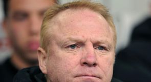 McLeish arrives at Forest