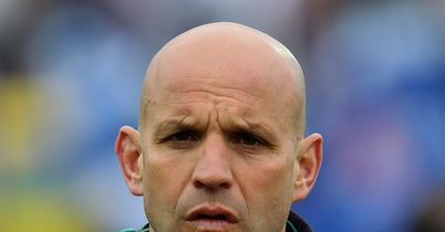 New contract for Mallinder