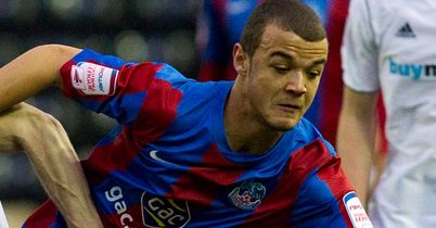 Palace tie down De Silva 