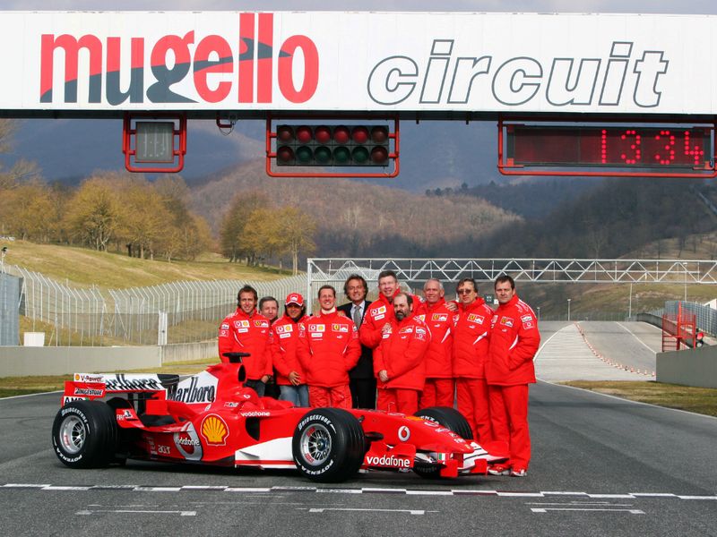 Ferrari-launch-2006-Mugello_2757511.jpg