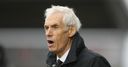 Bees chief plots managerial hunt