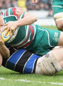 Anthony Allen Leicester Tigers scoring a try against Bath