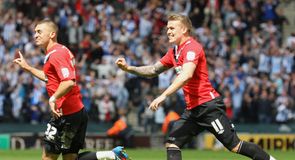 Huddersfield take control