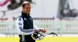 Strauss targets runs