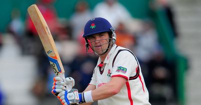 Lancashire see off Essex