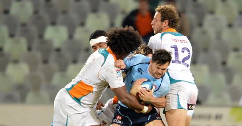 Adam Ashley Cooper met hard for Waratahs Adam Ashley Cooper met hard for Waratahs