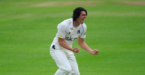 Chris Wright Warwickshire v Durham County Championship Edgbaston