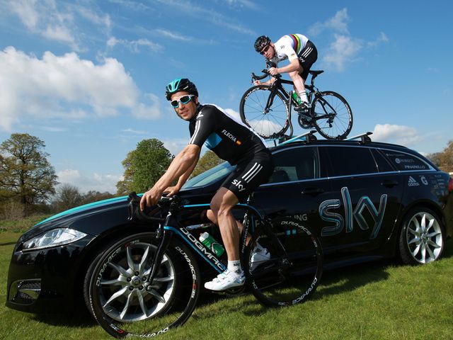 Mark Cavendish, Juan Antonio Flecha and the Team Sky Jaguar XF Sportbrake