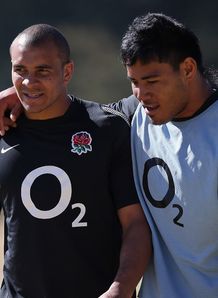 Jonathan Joseph with Manu Tuilagi at training