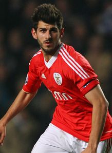 Nelson-Oliveira-Benfica-vs-Chelsea_2786003.jpg