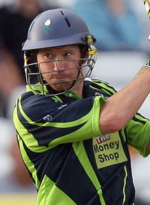 Yorkshire edge Foxes thriller