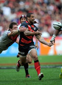 Toulouse s fly half from New Zeland Luke McAlister v Toulon t14 final Toulouse s fly half from New Zeland Luke McAlister v Toulon t14 final