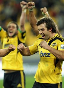 Conrad Smith Hurricanes celebrates the winning try v chiefs Conrad Smith Hurricanes celebrates the winning try v chiefs