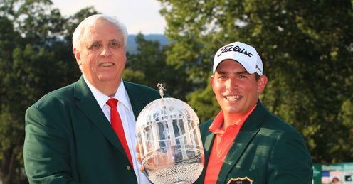 Jim Justice with last year's winner Scott Stallings.