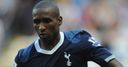 http://urls.re/Thb .Defoe signs new Spurs deal