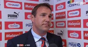 Late display delights Mackay