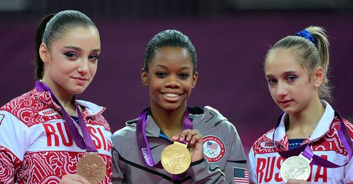 Gabrielle Douglas Victoria Komova Aliya Mustafina Women s Individual All Round Russia London 2012 Olympic Games4