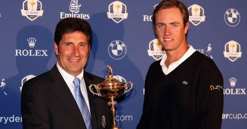 Olazabal and Colsaerts pose with the Ryder Cup.