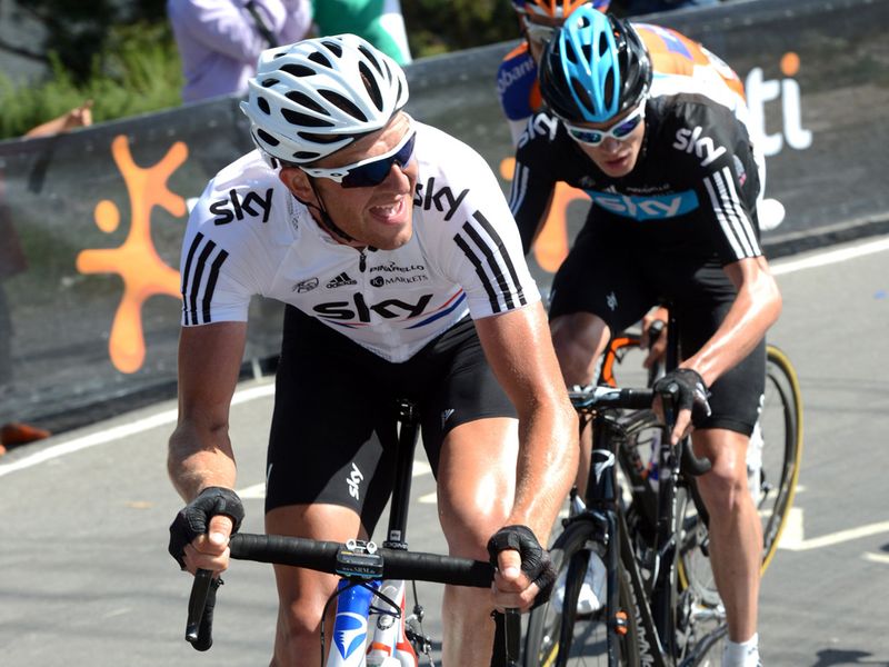 Ian-Stannard-Chris-Froome-Vuelta-stage-12_2820151.jpg