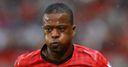 http://urls.re/Thb .Evra fumes over United defeat