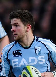 Cardiff Blues scrum half Lewis Jones