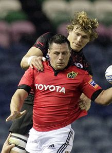 Edinburgh line out Munster s James Coughlan