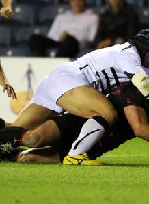 Edinburgh s Ross Ford scores a try v Zebre