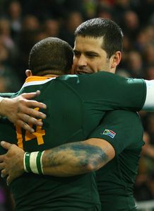 Morne Steyn hugging Bryan Habana for Springboks Morne Steyn hugging Bryan Habana for Springboks