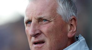 Moore scoops award