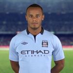 Vincent-Kompany-Manchester-City-Player-Profil_2837742.jpg